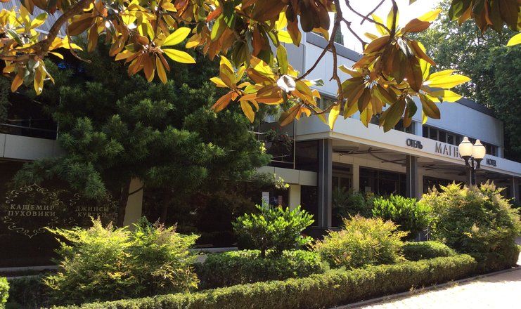 Отель "Магнолия"